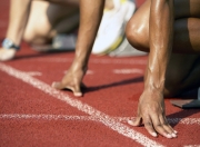 开云体育-红土王子的草地宣言，兹维列夫温网绝杀，惊艳四座改写命运