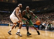 开云体育官方网站-赛道上的逆袭，索伯险胜红牛，汉密尔顿再创历史